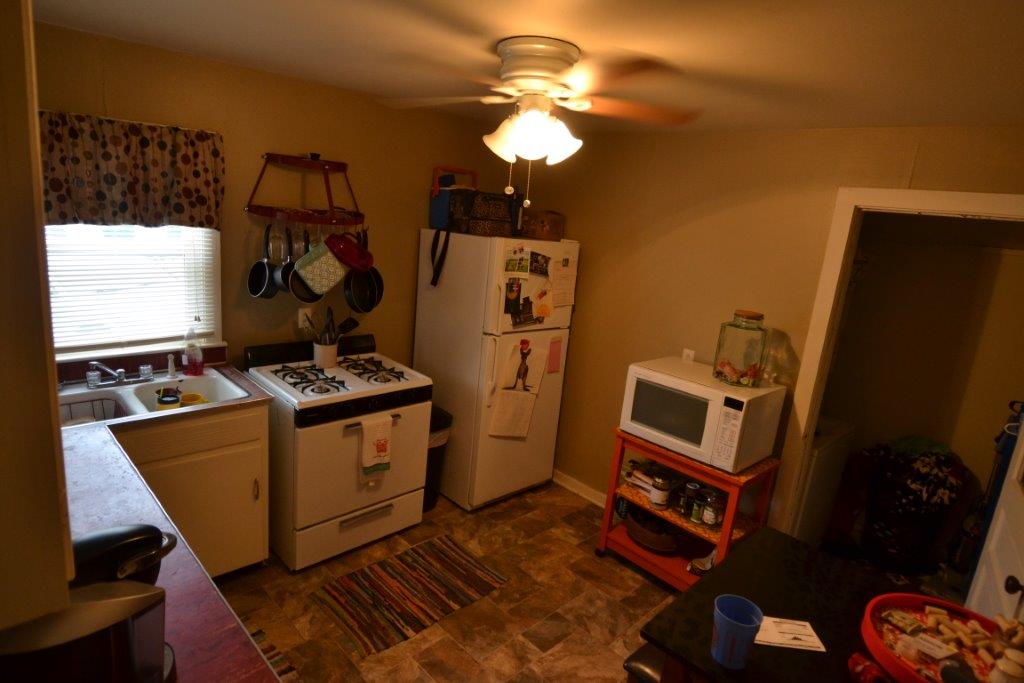 602 S 6th St- Apt 1