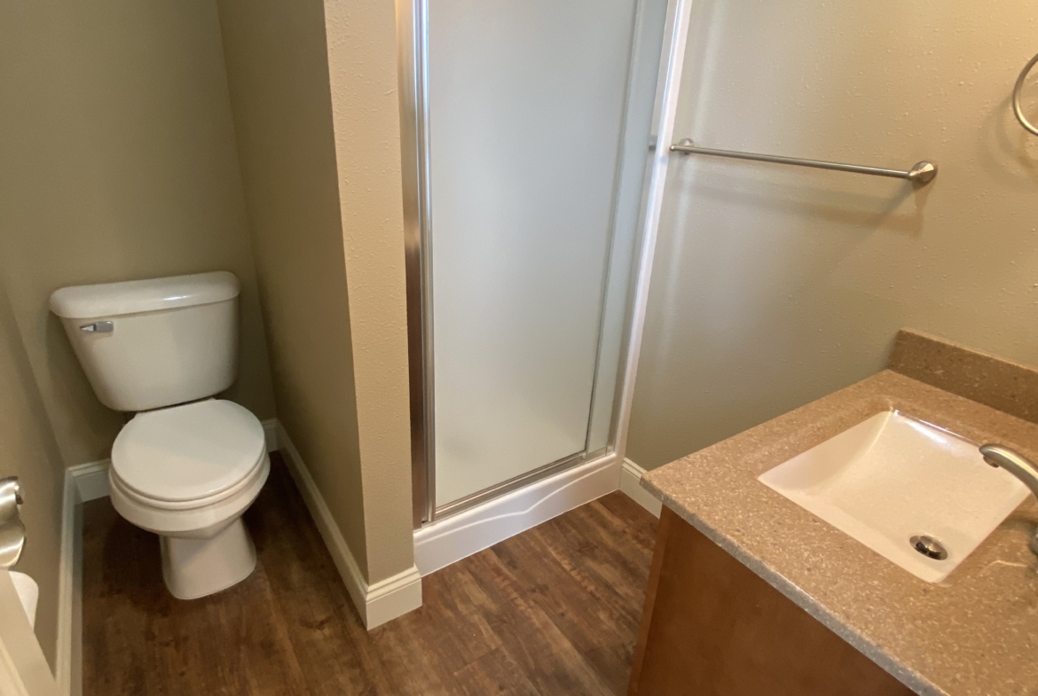 802 W Normal