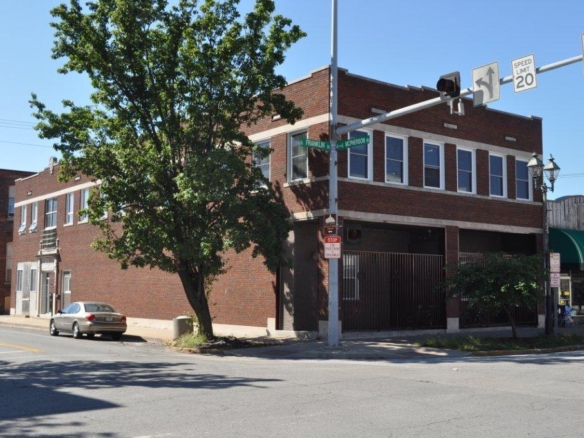 106 W McPherson- Apt A