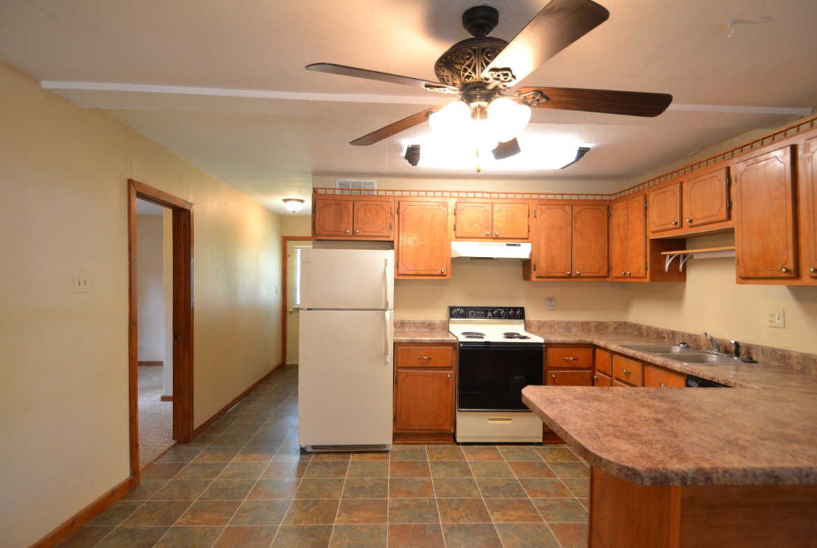 1003 N Elson