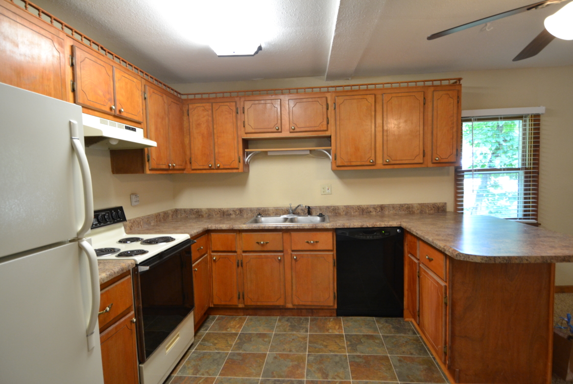 1003 N Elson