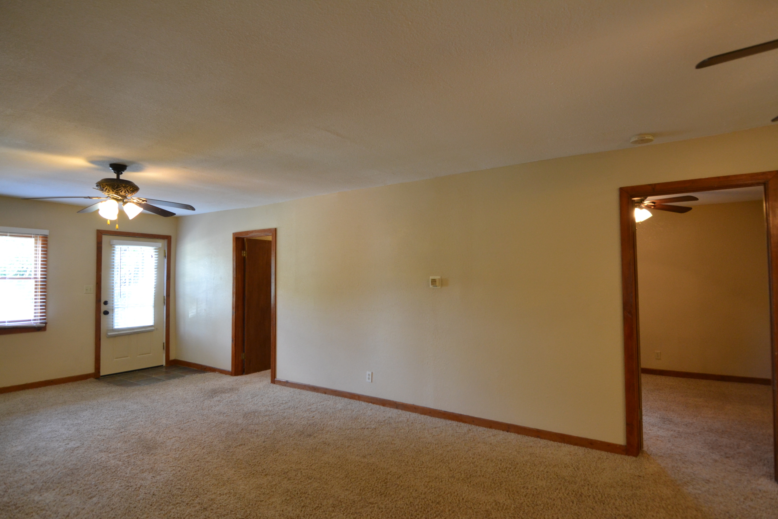 1003 N Elson