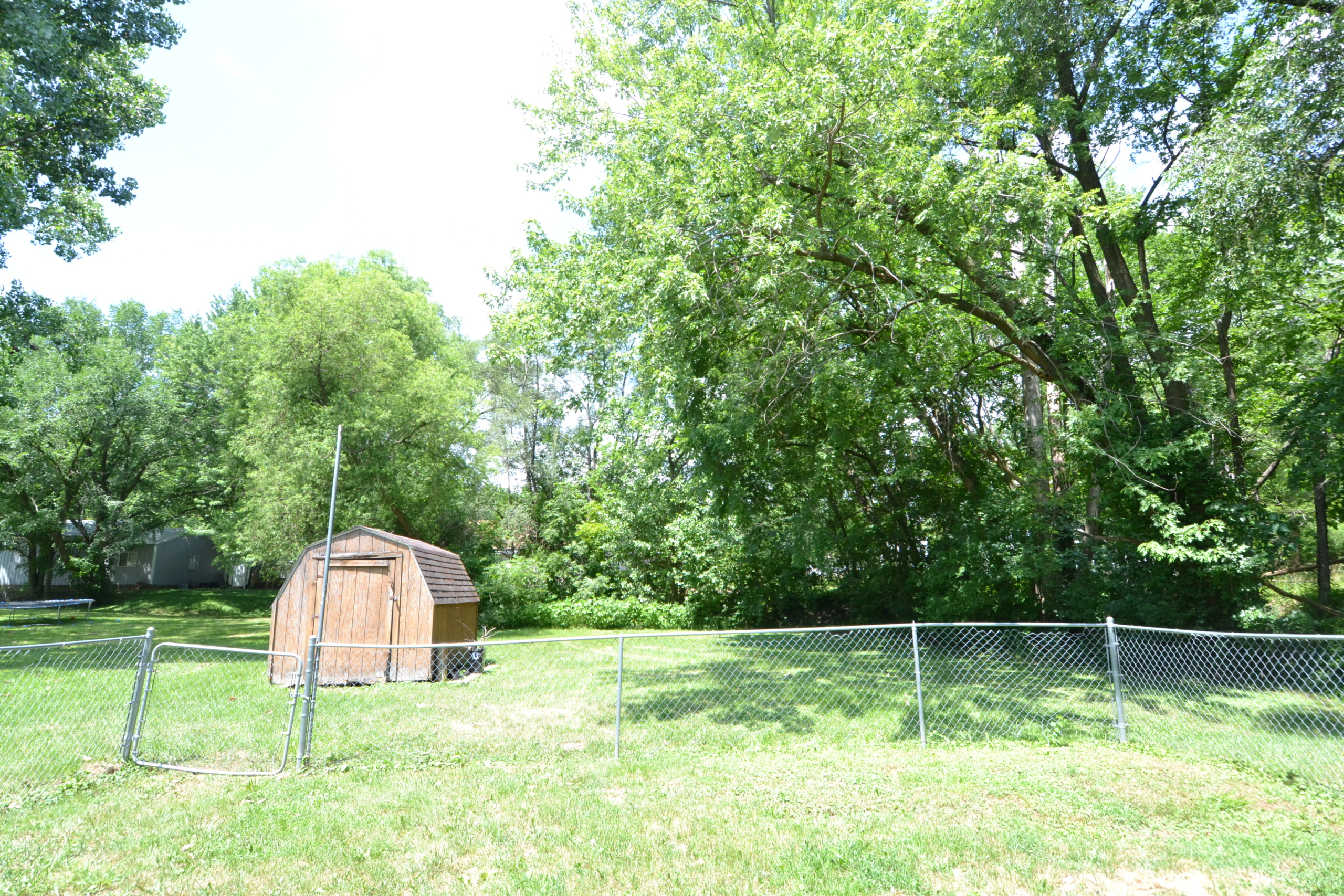 1003 N Elson